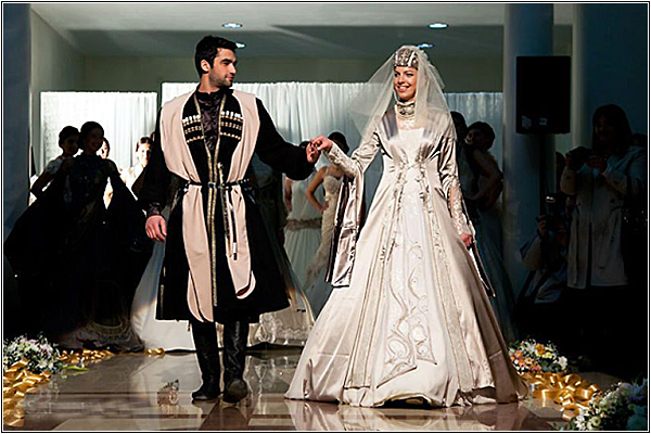 Свадьба в Грузии: наряды жениха и невесты