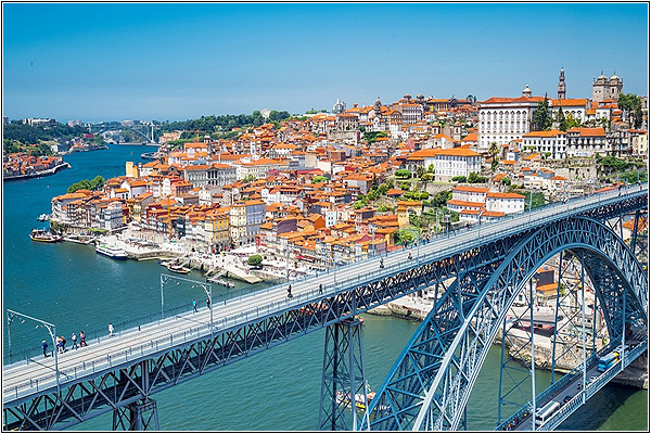 Как переехать в Португалию на ПМЖ?