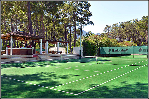 Теннис в Club Med Palmiye