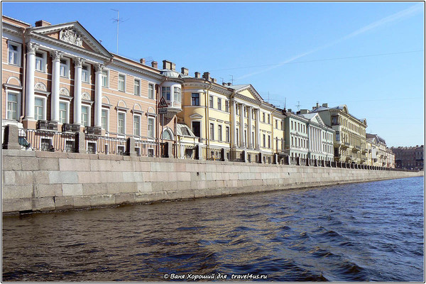 Гранитный барин Петербург
