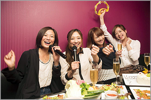 Как устроить веселый караоке-тур в Поднебесную? (И выжить!)