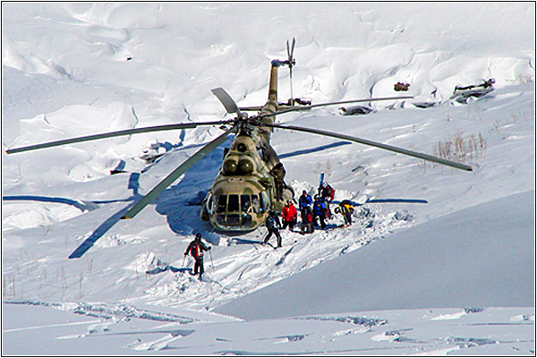 5 интересных туров в Кыргызстан: Хели-ски в Кыргызстане