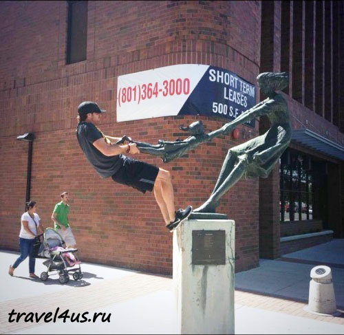 Растянули девочку